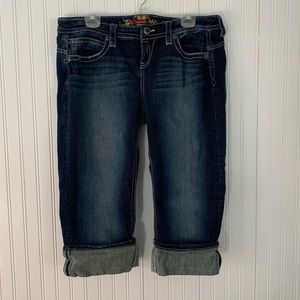 Denim capri pants